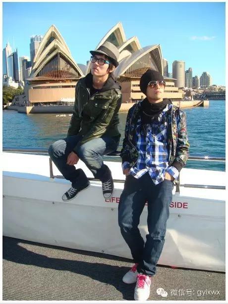 明星旅行糗事一籮筐 總有一個(gè)萌到你！