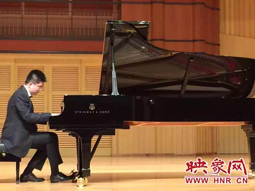 李明陽(yáng)、謝怡晨鋼琴音樂(lè)會(huì)在河南藝術(shù)中心圓滿落幕