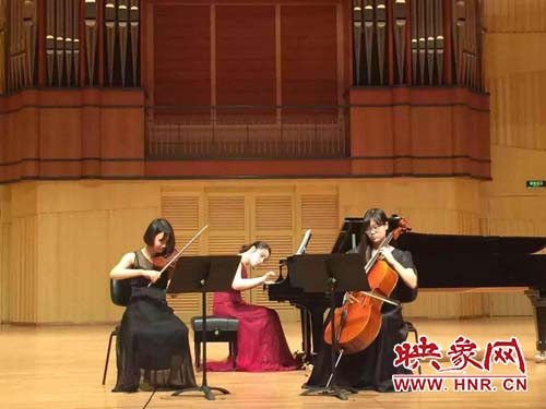 李明陽(yáng)、謝怡晨鋼琴音樂(lè)會(huì)在河南藝術(shù)中心圓滿落幕