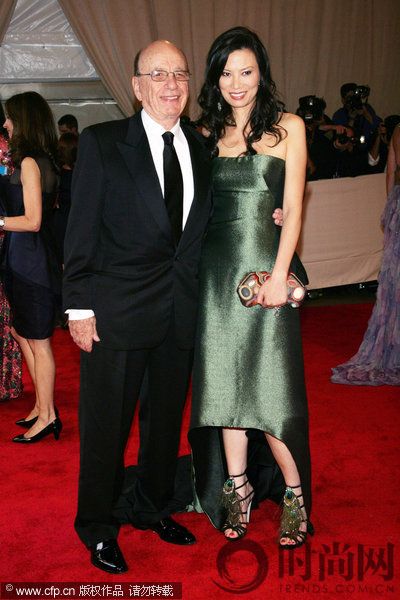 2010-05-03，“美國時裝學(xué)院盛典”紅毯