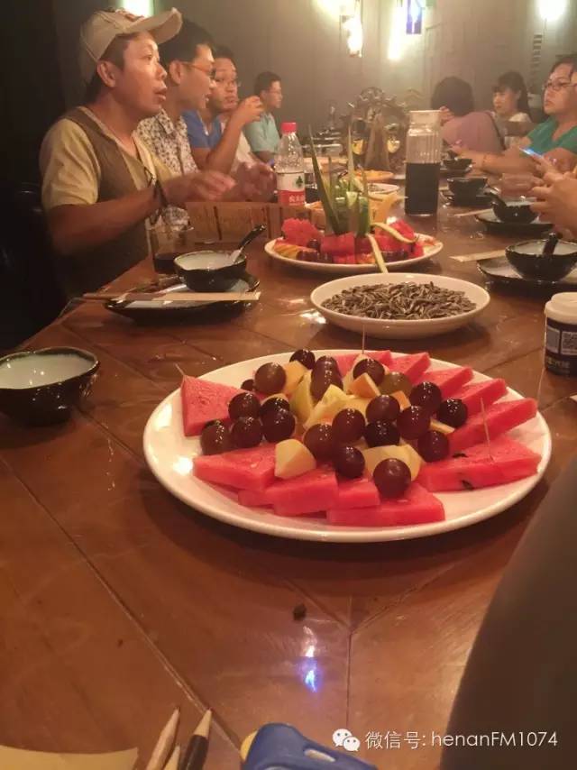 四位帥哥，從左至右，可靠穩(wěn)重型、事業(yè)奮進型、青春洋溢型、樂觀體帖型，可以說都是優(yōu)質(zhì)男哦！