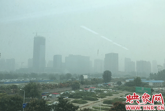 河南發(fā)布大霧黃色預警 局地能見度不到200米