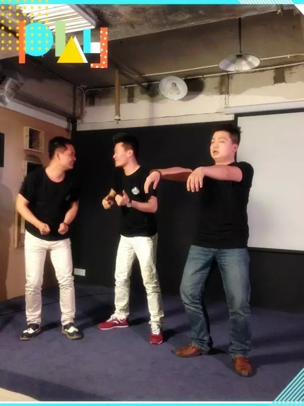 能看出這個(gè)場(chǎng)景主題是衛(wèi)生紙嗎？我讀書(shū)少，你別騙我……