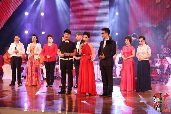 主持人：河南電臺(tái)戲曲廣播“當(dāng)家小生”月陽(yáng)、河南電視臺(tái)9頻道徐雪、原中央電視臺(tái)著名節(jié)目主持人白燕升