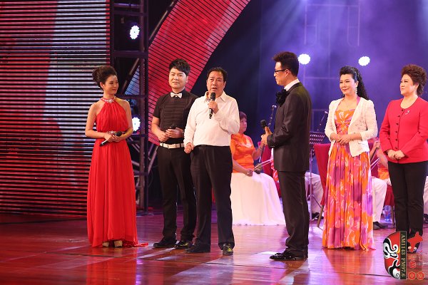 采訪中國(guó)劇協(xié)副主席、河南省劇協(xié)主席、河南省豫劇院院長(zhǎng)李樹建