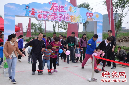 不過看比賽的現(xiàn)場來看，大家比較弱的項目是三人四足，看來各位天使的平衡性還需加強啊