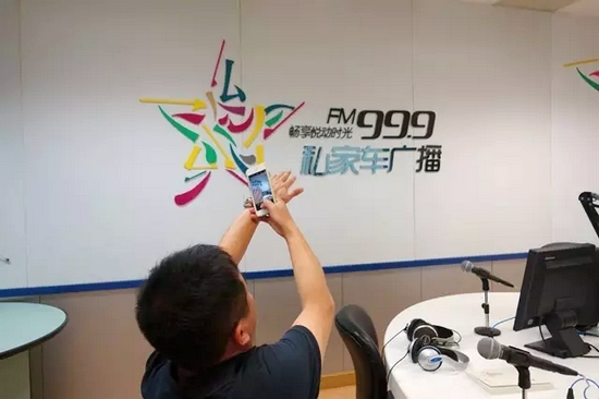 一言不合就撫摸鄭州，那怎么能少了我們私家車999？