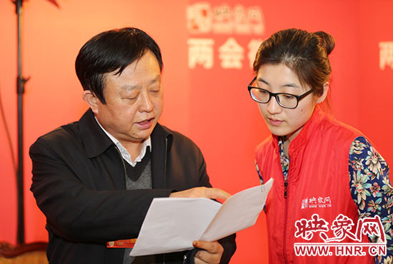 全國(guó)人大代表喬彬接受映象網(wǎng)采訪。