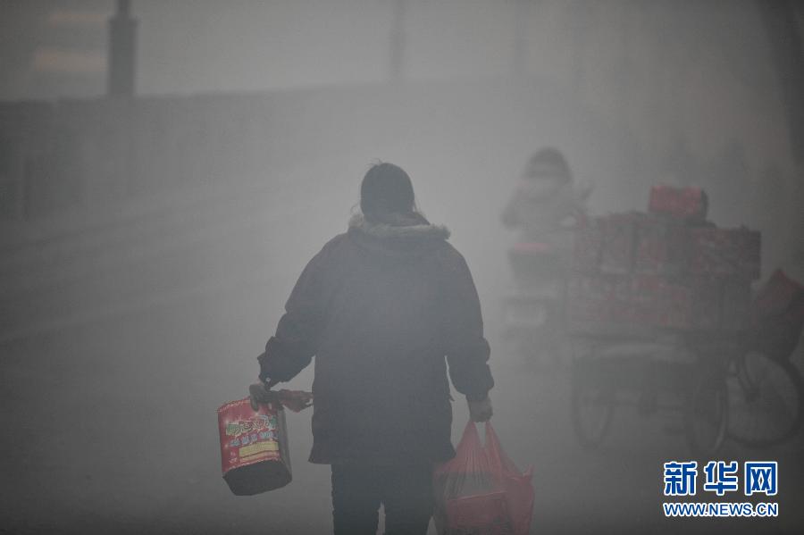 #(晚報(bào))(2)初五“迎財(cái)神”引爆“開(kāi)門(mén)炮” #(晚報(bào))(2)初五“迎財(cái)神”引爆“開(kāi)門(mén)炮”