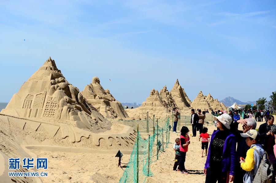 各地迎進(jìn)“五一”小長假