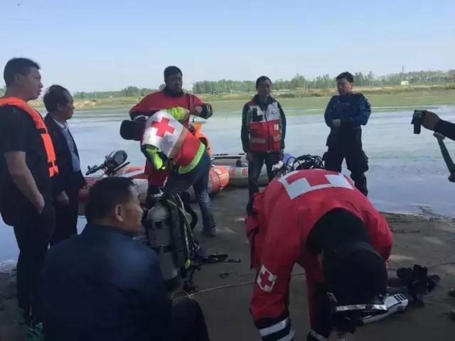 濮陽(yáng)2名十四五歲學(xué)生落水失蹤 遺體已被找到
