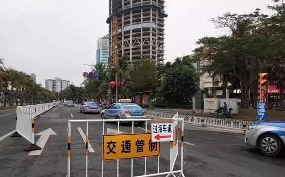 一家五口滯留?？?天 港口附近方便面都買不到