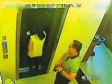 去年12月8日，“張軍嫖娼門”視頻和網(wǎng)帖在網(wǎng)上流傳。