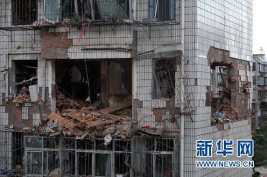 　6月9日在云南楚雄市拍攝的被炸毀的房屋。 新華社發(fā)