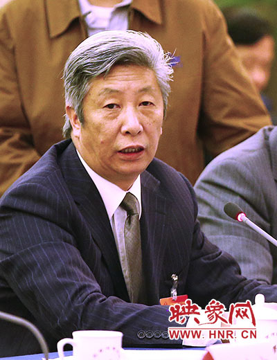 全國人大代表、河南省農(nóng)科院小麥研究所所長許為鋼解