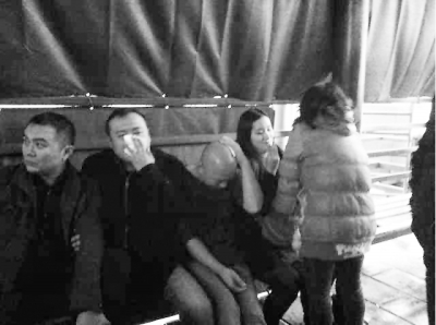 圖為打斗中受傷的武漢游客。