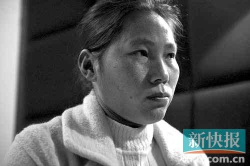 曹再發(fā)妻子朱孝云：我很內(nèi)疚，我向廣州市民道歉