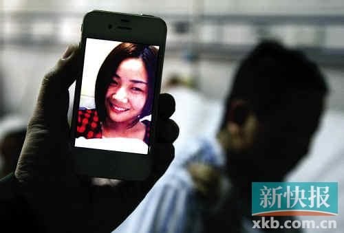 受傷之前的小蕓是一個漂亮的女孩。新快報記者畢志毅/攝