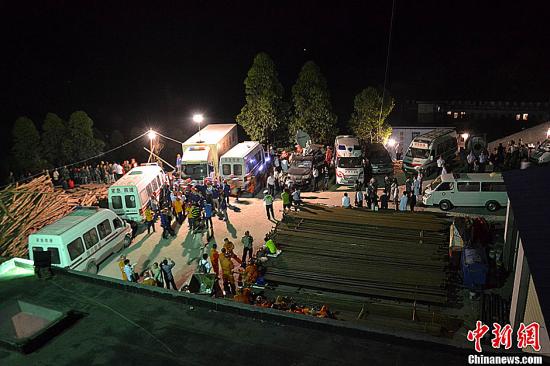 　圖為事故救援現(xiàn)場。