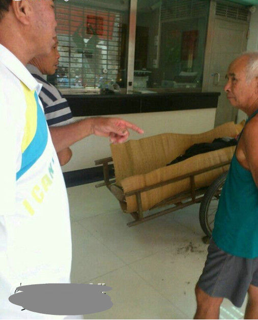 鄧漢林說，鄧某芳死后，雙方一直僵持到當(dāng)晚9點(diǎn)多，最后以信用社賠償13萬而告終。