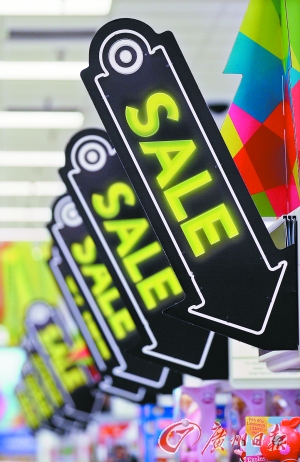 美國商場的促銷標(biāo)志。