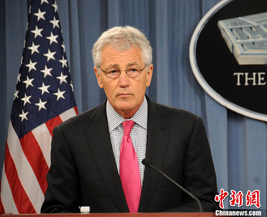 資料圖:華盛頓時(shí)間4月29日,美國防長哈格爾與到訪的日本防衛(wèi)大臣小野寺五典舉行會(huì)晤。中新社發(fā) 德永健 攝