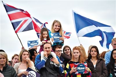 最新民意調(diào)查結(jié)果顯示，反獨陣營的支持率繼續(xù)領(lǐng)先。