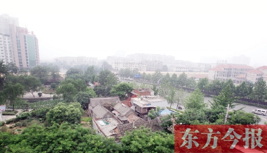 紫荊山路與書(shū)院街交叉口，書(shū)院街112號(hào)。