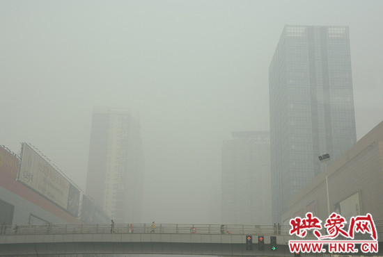 “霧霾”，應(yīng)該是2013年人們最不能忘記的詞語