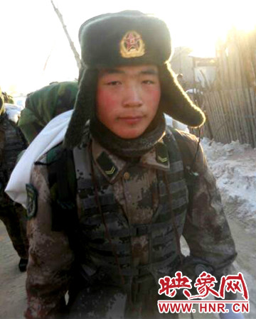 撲火救人壯烈犧牲的退伍戰(zhàn)士、民兵排長鄭春光