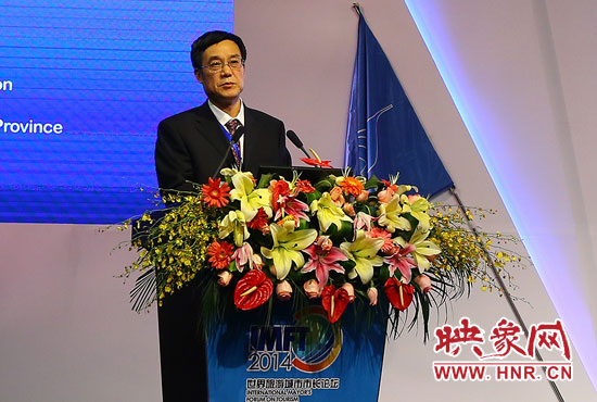 鄭州航空港區(qū)管委會(huì)主任張延明。