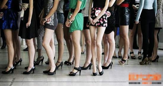 藝考面面觀(guān)之辛酸史 18歲女生騙外婆萬(wàn)元抽脂