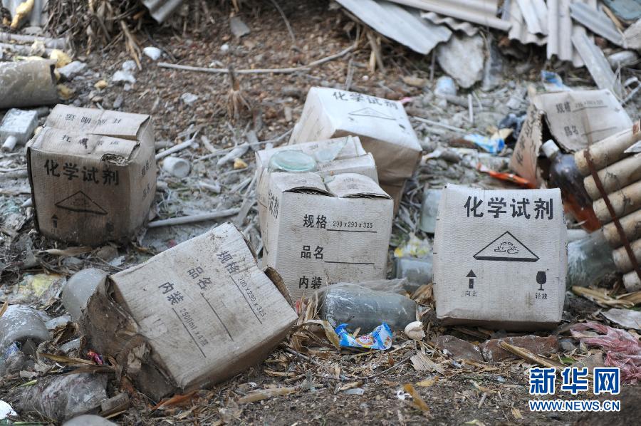 地下水成“綠茶”　污染二十多年該誰(shuí)治？