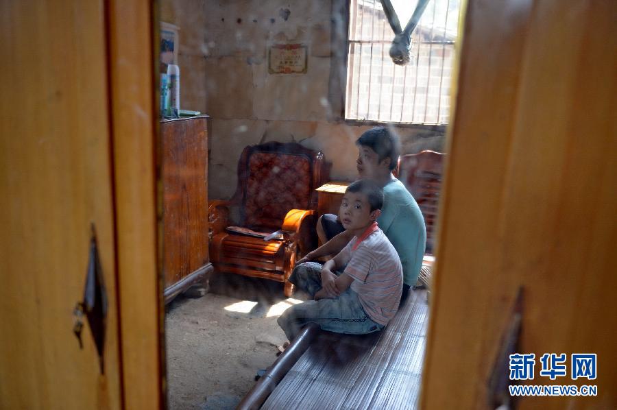 農(nóng)場棚戶區(qū)的最后留守家庭：留下的是回憶，迎來的是幸福