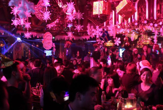 再不狂歡就老了！鄭州圣誕狂歡大攻略