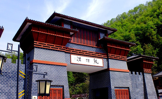 母親節(jié)，帶上爸媽去撒歡吧?。? uploadpic=