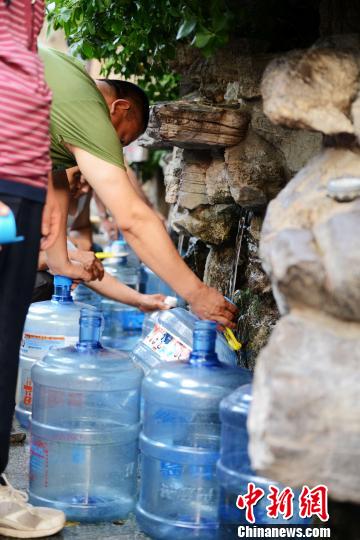 “泉城”濟南四大泉群現(xiàn)停噴危機 “泉城”濟南四大泉群現(xiàn)停噴危機