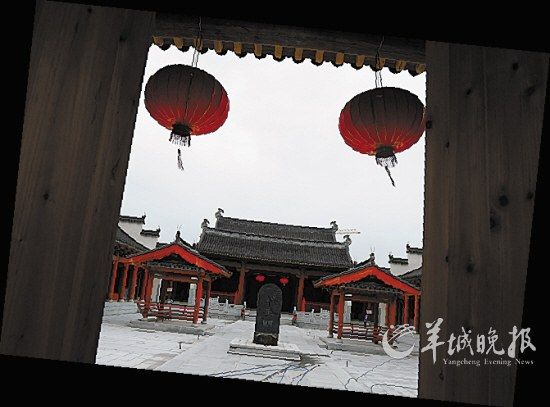 歙縣徽州府衙正堂，還原徽州古城舊貌的標(biāo)志 李健 攝