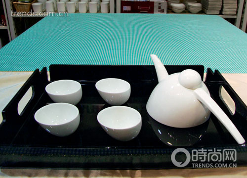 老城區(qū)里玲瓏小巧的店鋪