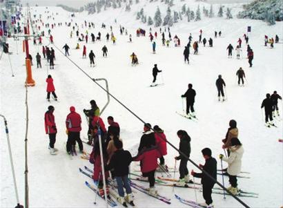 安吉江南天池有新鮮 玩樂江南“長白山” 安吉江南天池有新鮮 玩樂江南“長白山”