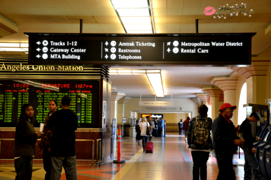 坐火車游美國(guó)