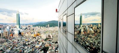  標志性建筑下面，臺灣的市井美食隱藏其中，待你尋找。