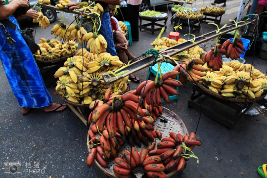 緬甸，繽紛的街邊平民小吃