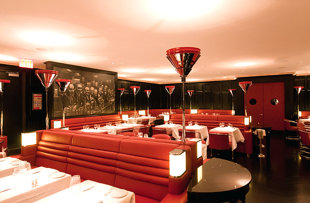 尋找紐約時(shí)代廣場最好的地方小吃