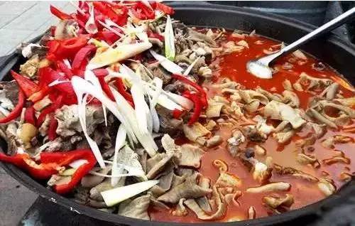 新疆奇葩”黑暗料理“ 你吃過(guò)嘛？