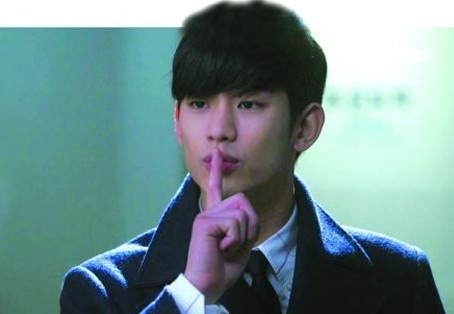 于正評價金秀賢沒什么演技，只是長得很討喜。