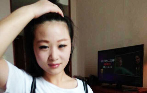 鄧建國(guó)新女友。