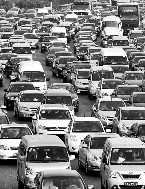 新規(guī)出臺，讓車主有了用車保障。