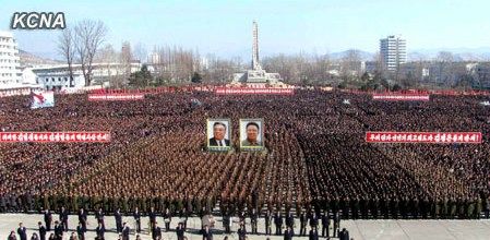 朝鮮民眾稱，朝鮮軍民“將在任意時期、對任意對象隨意實施無止境的正義打擊，一定實現(xiàn)民族的夙愿祖國統(tǒng)一大業(yè)”。