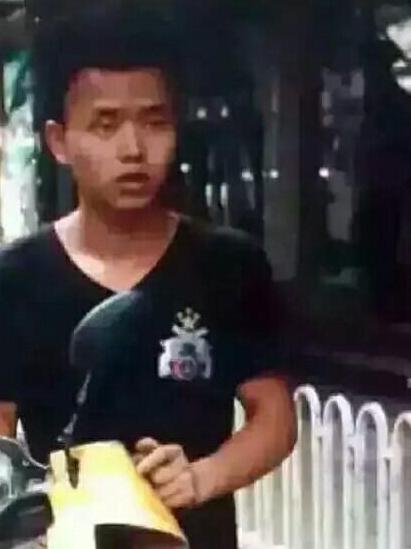 貴州一派出所長(zhǎng)家中被殺 公安部發(fā)A級(jí)通緝令(圖)